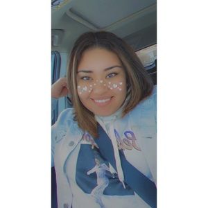 Meet your Posher, Maritza